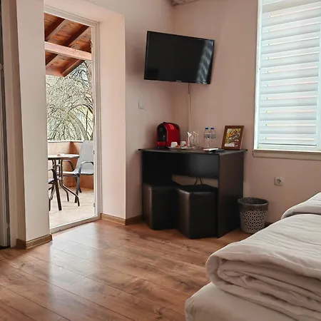 за гости Toda Pensiune Troyan (Lovech)