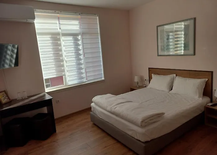 за гости Toda Troyan (Lovech)