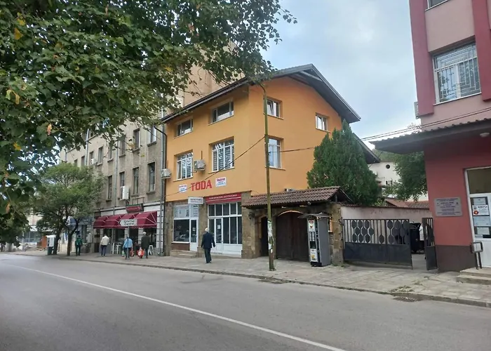 Guest house за гости Toda 3*