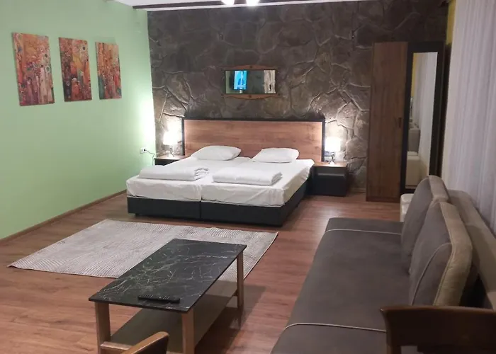 за гости Toda